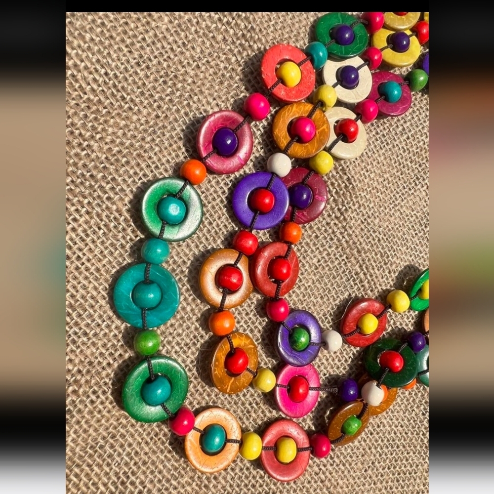 WOOD Bead COLORFUL COCONUT Shell NECKLACE - Picture 3 of 4
